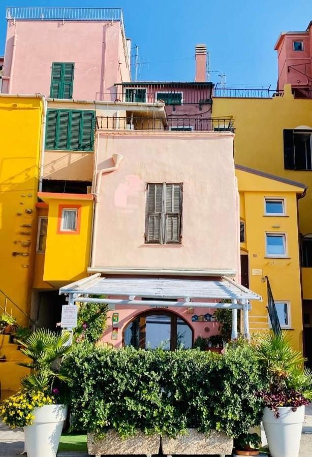 Frantoio Apartamento Riva Ligure Exterior foto